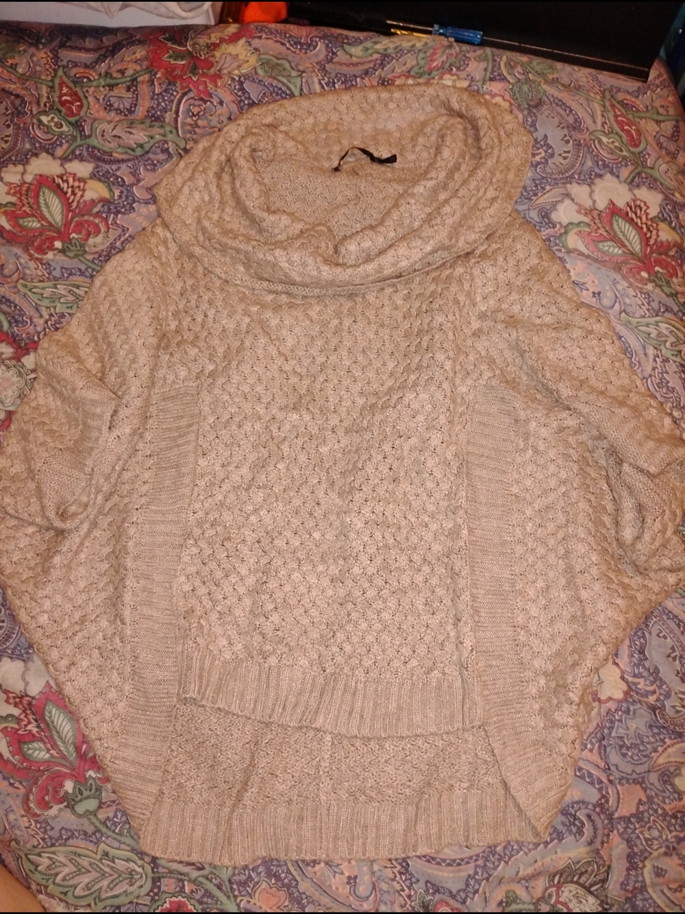 Outback Red - Tan Cable Knit Cowl Neck Short Sleeve Sweater